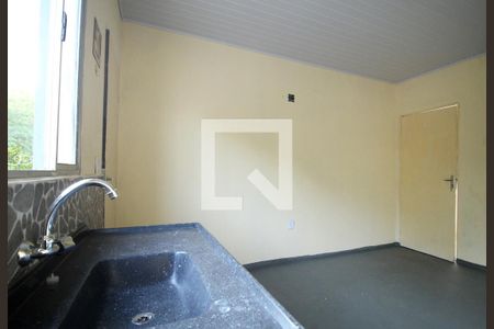 Cozinha de kitnet/studio para alugar com 1 quarto, 20m² em Jardim Santa Marta, Sorocaba