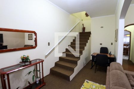 Sala de casa para alugar com 6 quartos, 310m² em Vila Rosália, Guarulhos