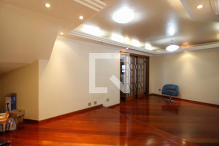 Sala 1 de casa para alugar com 3 quartos, 270m² em Bairro Fátima, Canoas