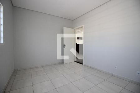 Quarto 2 de casa para alugar com 2 quartos, 92m² em Samambaia Norte (samambaia), Brasília