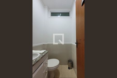 Lavabo de casa para alugar com 3 quartos, 155m² em Vila Moinho Velho, São Paulo