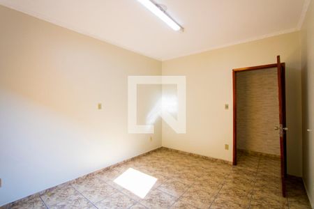 Quarto 2 de casa para alugar com 3 quartos, 240m² em Vila Luzita, Santo André