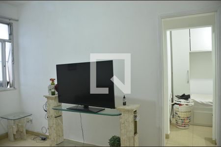 Sala  de apartamento para alugar com 2 quartos, 60m² em Icaraí, Niterói