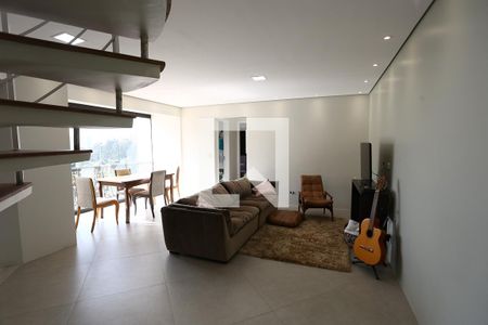 Apartamento à venda com 3 quartos, 146m² em Jardim Henriqueta, Taboão da Serra