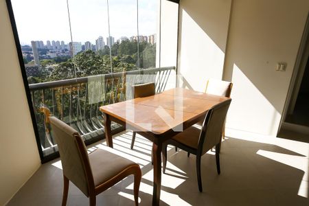 Apartamento à venda com 3 quartos, 146m² em Jardim Henriqueta, Taboão da Serra