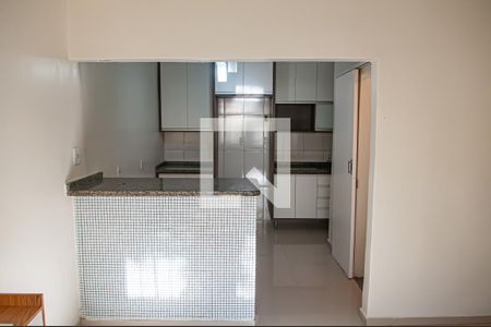 Sala de casa à venda com 2 quartos, 120m² em Curicica, Rio de Janeiro