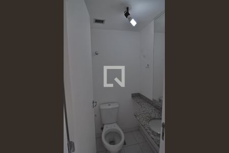 Lavabo de apartamento para alugar com 2 quartos, 70m² em Freguesia (jacarepaguá), Rio de Janeiro