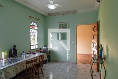 Sala de casa à venda com 3 quartos, 180m² em Jardim Indianópolis, Campinas