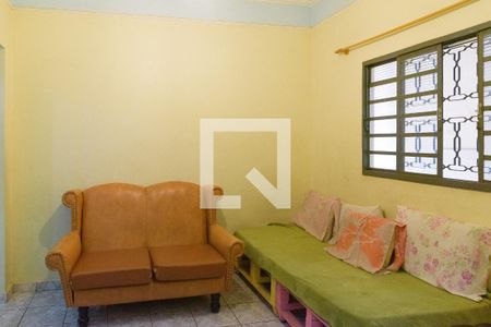 Sala de TV de casa à venda com 3 quartos, 180m² em Jardim Indianópolis, Campinas