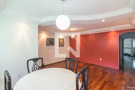 Sala de casa para alugar com 2 quartos, 193m² em Jardim Las Vegas, Santo André