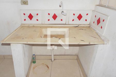 Cozinha de casa para alugar com 1 quarto, 25m² em Parque Casa de Pedra, São Paulo