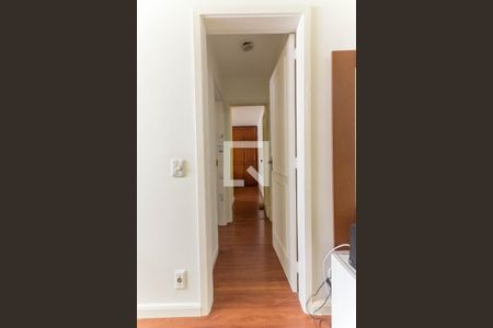 Corredor  de apartamento para alugar com 2 quartos, 90m² em Vila Isabel, Rio de Janeiro