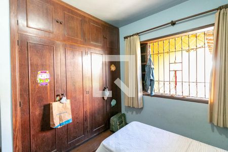 Quarto 3 de casa para alugar com 4 quartos, 360m² em Alto Caiçaras, Belo Horizonte