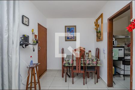 Sala de apartamento à venda com 3 quartos, 68m² em Caiçara-adelaide, Belo Horizonte