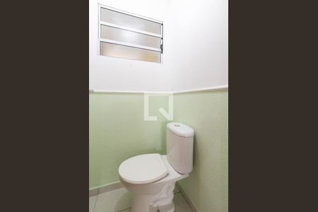 Lavabo de casa de condomínio para alugar com 3 quartos, 120m² em Vila Maricy, Guarulhos