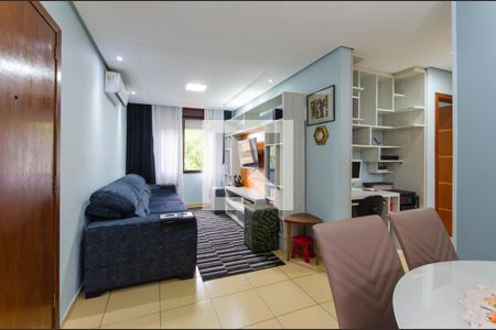 Sala de Estar de apartamento à venda com 3 quartos, 80m² em Cavalhada, Porto Alegre