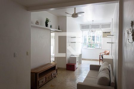 Sala de apartamento para alugar com 2 quartos, 85m² em Tijuca, Rio de Janeiro