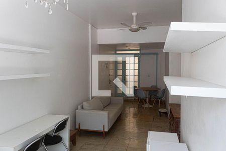 Sala de apartamento para alugar com 2 quartos, 85m² em Tijuca, Rio de Janeiro