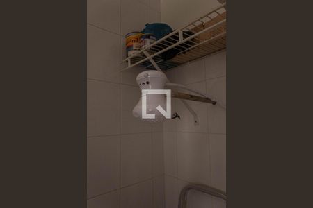 Banheiro de Serviço de apartamento para alugar com 2 quartos, 85m² em Tijuca, Rio de Janeiro