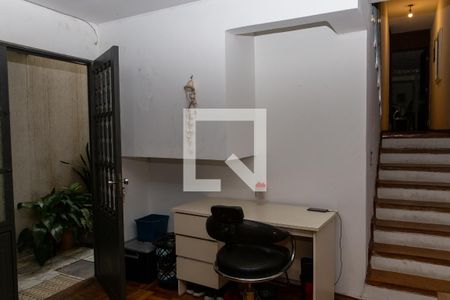 Sala de Estar de casa à venda com 4 quartos, 300m² em Piraporinha, Diadema