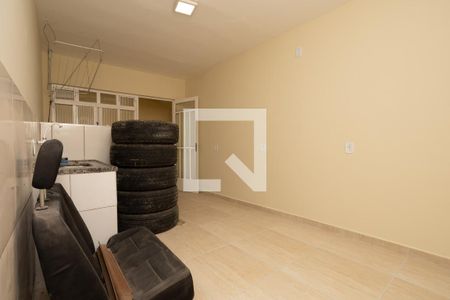 Sala e cozinha de casa para alugar com 1 quarto, 36m² em Jardim Palmira, Guarulhos