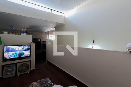 Sala de casa para alugar com 4 quartos, 200m² em Parque Renato Maia, Guarulhos