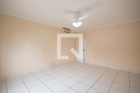 Quarto de casa para alugar com 1 quarto, 94m² em Km 18, Osasco