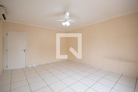 Quarto de casa para alugar com 1 quarto, 94m² em Km 18, Osasco