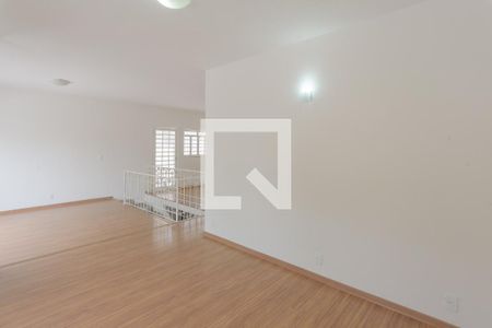 Sala de casa para alugar com 4 quartos, 348m² em Jardim Guarani, Campinas