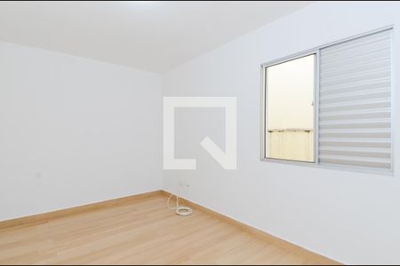 Quarto 1 de casa de condomínio para alugar com 2 quartos, 90m² em Jardim Adriana, Guarulhos