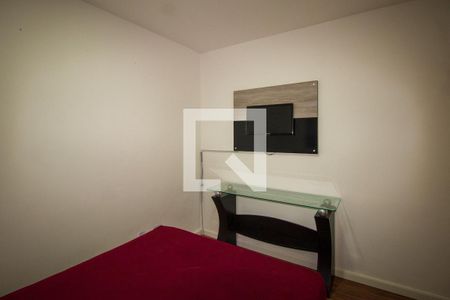 Quarto 2 de apartamento para alugar com 2 quartos, 40m² em Santo Antônio, Porto Alegre