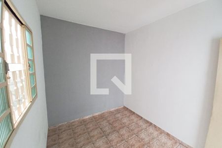 Quarto 2 de casa para alugar com 2 quartos, 220m² em Jaqueline, Belo Horizonte