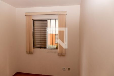 Quarto 1 de apartamento para alugar com 2 quartos, 60m² em Jardim Arco-iris, Diadema