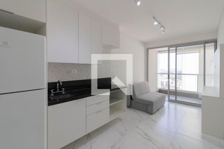 Sala / Cozinha de apartamento para alugar com 1 quarto, 39m² em Macedo, Guarulhos