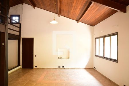 Sala de casa de condomínio para alugar com 4 quartos, 280m² em Granja Viana Ii, Cotia