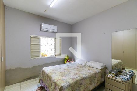 Quarto da suíte de casa à venda com 4 quartos, 170m² em Jardim Nova Europa, Campinas