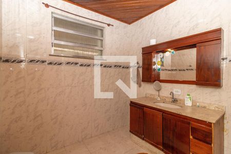 Banheiro de casa à venda com 2 quartos, 90m² em Irajá, Rio de Janeiro