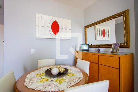 Sala de apartamento à venda com 3 quartos, 68m² em Vila Homero Thon, Santo André