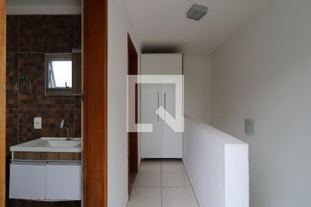 Corredor Piso 1 de casa de condomínio para alugar com 3 quartos, 89m² em Vila Joao Ramalho, Santo André