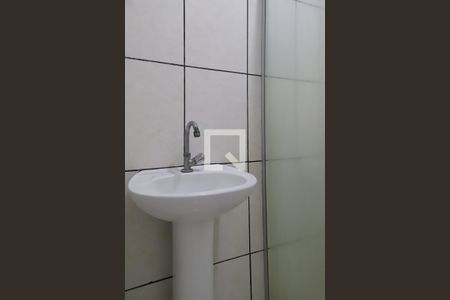 Banheiro de apartamento à venda com 1 quarto, 30m² em Vargem Pequena, Rio de Janeiro