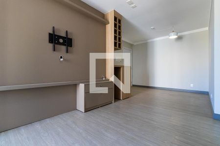 Sala de apartamento para alugar com 3 quartos, 83m² em Novo Taquaral, Campinas