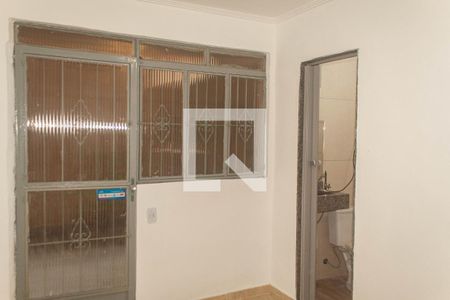 Sala de apartamento para alugar com 1 quarto, 38m² em Vila Emil, Mesquita