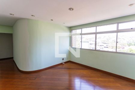 Sala de apartamento para alugar com 4 quartos, 120m² em Santo Antônio, Belo Horizonte