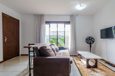 Primeira Casa - Sala/Cozinha de casa à venda com 5 quartos, 330m² em Partenon, Porto Alegre