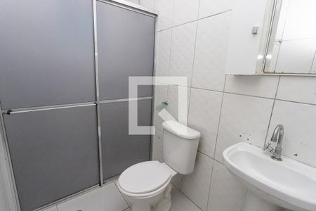 Banheiro  de casa para alugar com 1 quarto, 52m² em Campanário, Diadema