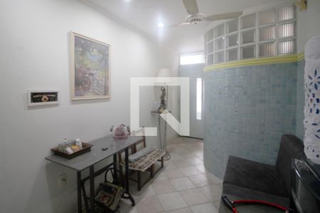 Sala 1 de casa para alugar com 5 quartos, 250m² em Vila Trujillo, Sorocaba