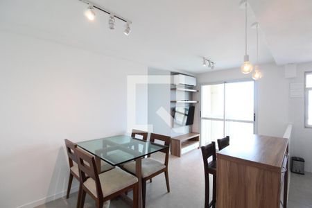 Sala de apartamento para alugar com 3 quartos, 65m² em Recreio dos Bandeirantes, Rio de Janeiro