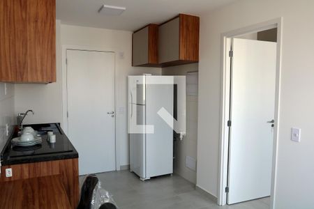 Sala/Cozinha de casa para alugar com 1 quarto, 24m² em Vila Clementino, São Paulo