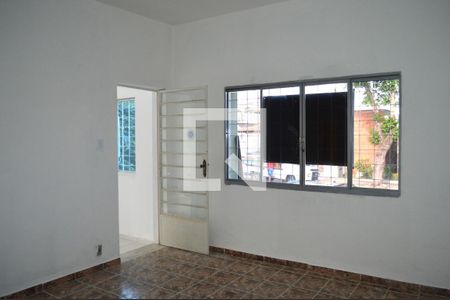 Sala 2 de casa para alugar com 4 quartos, 150m² em Jardim Guanabara, Campinas