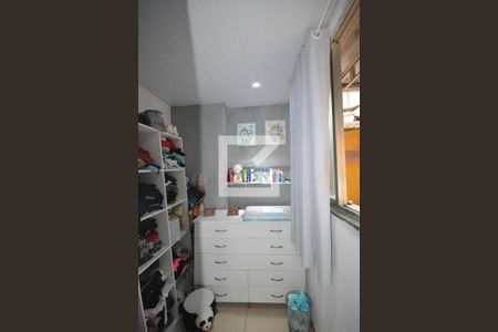 Quarto 1 de casa à venda com 3 quartos, 100m² em Vaz Lobo, Rio de Janeiro